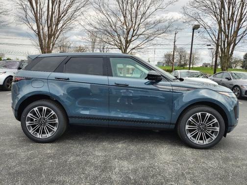 2024 Land Rover Range Rover Evoque Core S
