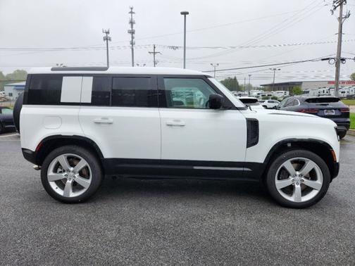 2025 Land Rover Defender X-Dynamic SE