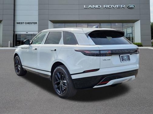 2026 Land Rover Range Rover Velar Dynamic SE