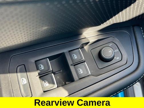 2024 Volkswagen Atlas Cross Sport 2.0T SE w/Technology 4MOTION