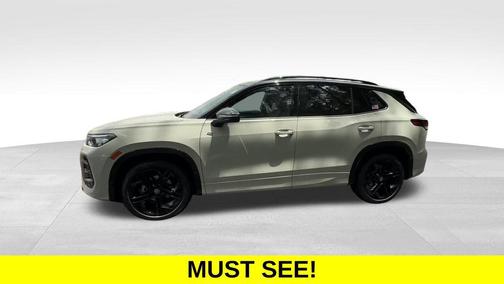 Sandstone 2026 Volkswagen Tiguan 2.0T SE R-Line Black