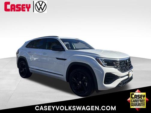 White Pearl 2026 Volkswagen Atlas Cross Sport 2.0T SEL
