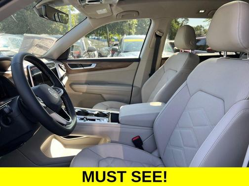 2026 Volkswagen Atlas 2.0T SE w/Technology 4MOTION