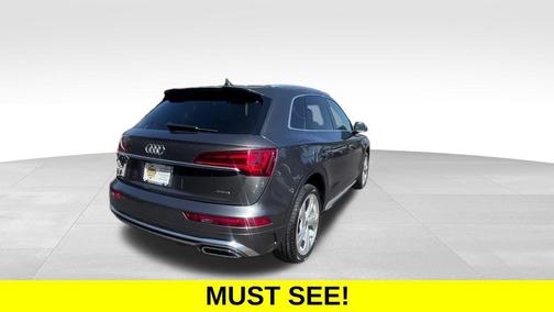 2022 Audi Q5 45 S line Premium Plus
