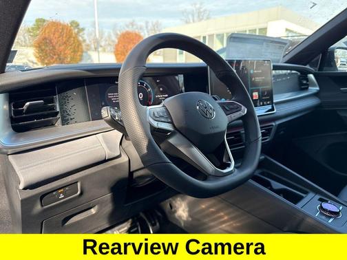 White Pearl 2026 Volkswagen Tiguan 2.0T SE R-Line Black