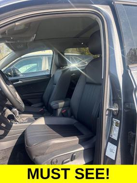2024 Volkswagen Tiguan 2.0T Wolfsburg Edition