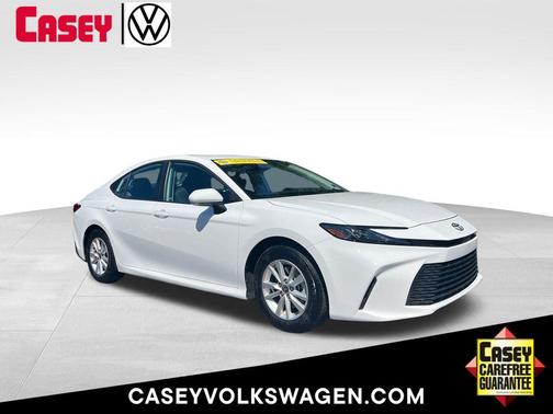 Ice 2026 Toyota Camry LE