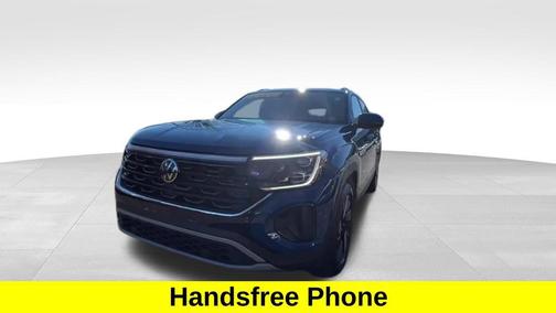2025 Volkswagen Atlas Cross Sport 2.0T SE w/Technology 4MOTION