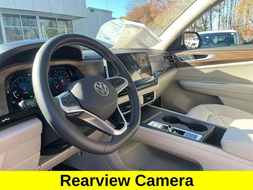Mist 2026 Volkswagen Atlas 2.0T SE