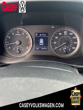 White Pearl 2019 Hyundai TUCSON SE