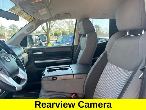 2017 Toyota Tundra SR5