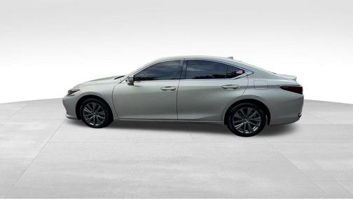 Moonbeam Beige Metallic 2021 Lexus ES 250 Base