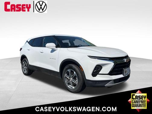 Summit White 2025 Chevrolet Blazer 2LT