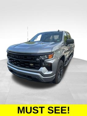 Sterling Gray Metallic 2026 Chevrolet Silverado 1500 Custom