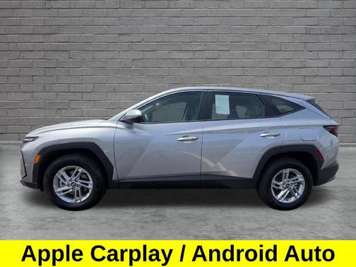 Shimmering Silver 2026 Hyundai TUCSON SE