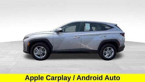 Shimmering Silver 2026 Hyundai TUCSON SE