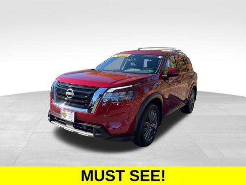 2024 Nissan Pathfinder SL FWD
