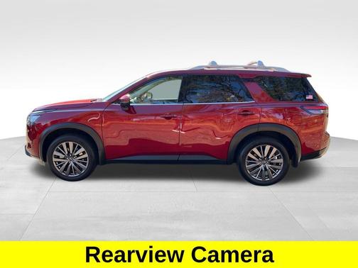 2024 Nissan Pathfinder SL FWD