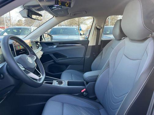 2026 Volkswagen Tiguan 2.0T SE 4MOTION