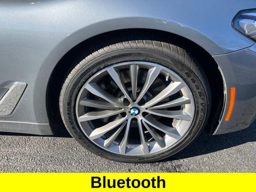 2023 BMW 530 i xDrive