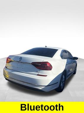 2017 Volkswagen Passat 1.8T S