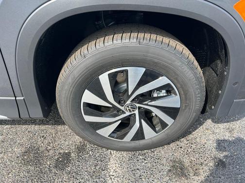 2026 Volkswagen Tiguan 2.0T S 4MOTION