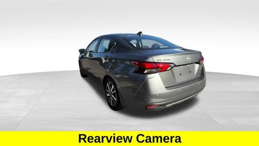 Gun Metallic 2025 Nissan Versa 1.6 SV