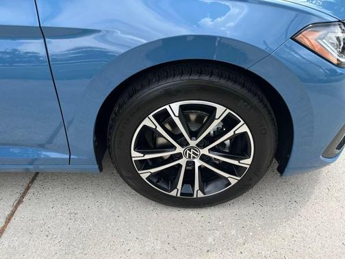 2025 Volkswagen Jetta 1.5T Sport