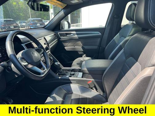 Pure Gray 2023 Volkswagen Atlas Cross Sport 3.6L V6 SEL Premium R-Line