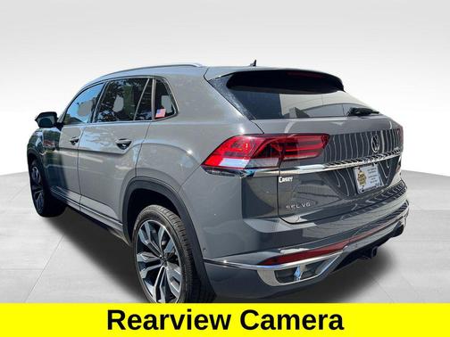 Pure Gray 2023 Volkswagen Atlas Cross Sport 3.6L V6 SEL Premium R-Line
