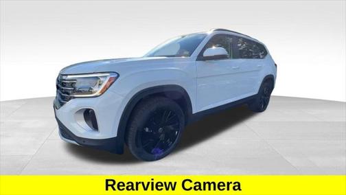 2025 Volkswagen Atlas 2.0T SE w/Technology 4MOTION
