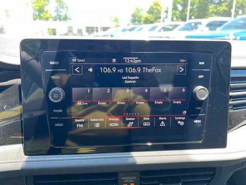 2025 Volkswagen Jetta 1.5T SEL