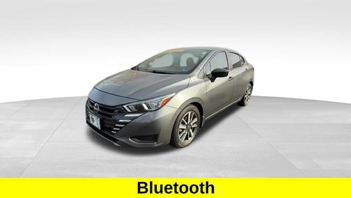 Gun Metallic 2024 Nissan Versa 1.6 S