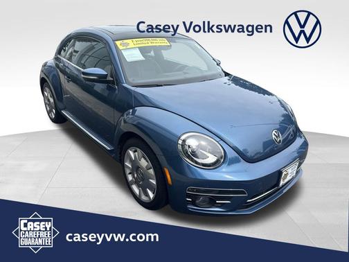 Silk Blue Metallic 2019 Volkswagen Beetle 2.0T SE