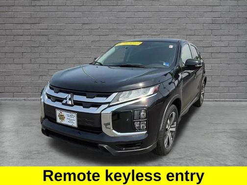 Labrador Black Pearl 2025 Mitsubishi Outlander Sport SE