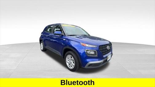 2022 Hyundai VENUE SE