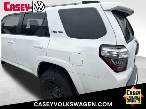 Super White 2016 Toyota 4Runner TRD Pro
