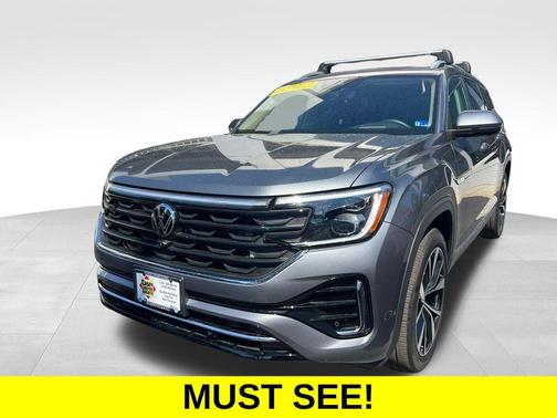 Platinum Gray Metallic 2024 Volkswagen Atlas 2.0T SEL Premium R-Line 4MOTION