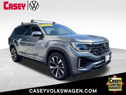 Platinum Gray Metallic 2024 Volkswagen Atlas 2.0T SEL Premium R-Line 4MOTION