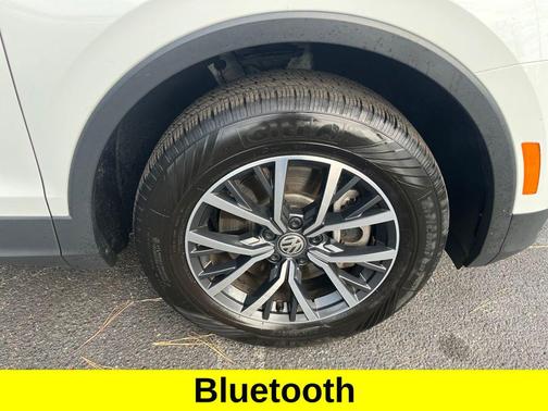 2020 Volkswagen Tiguan 2.0T SE R-Line Black