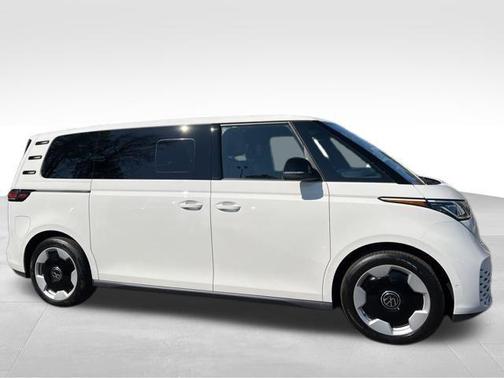 2025 Volkswagen ID. Buzz Pro S