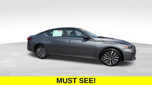 Gun Metallic 2025 Nissan Altima 2.5 SV