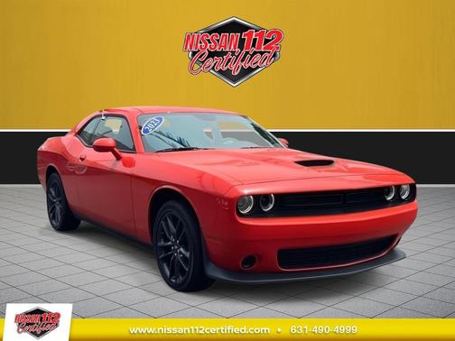 Go Mango 2023 Dodge Challenger GT