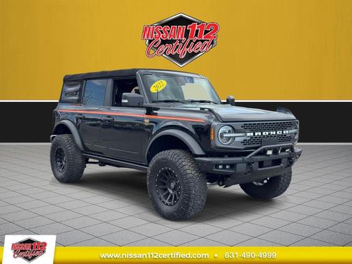 Shadow Black 2022 Ford Bronco Badlands