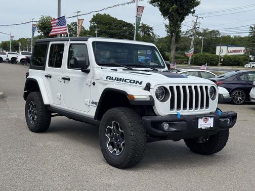 Bright White Clearcoat 2023 Jeep Wrangler 4xe Rubicon