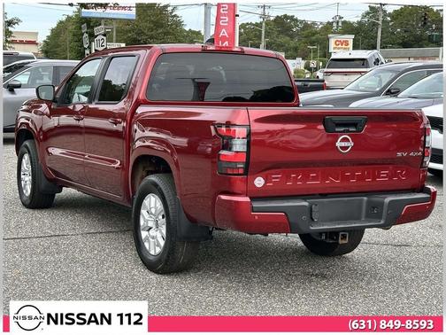 2023 Nissan Frontier SV