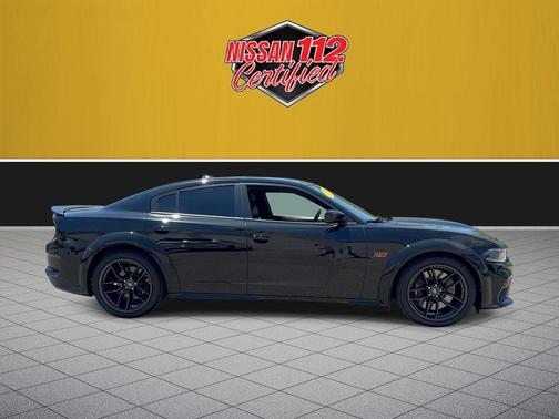 Pitch Black Clearcoat 2022 Dodge Charger Scat Pack