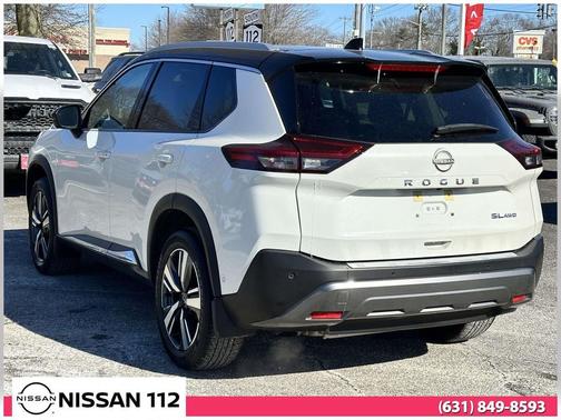 2023 Nissan Rogue SL
