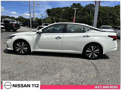 2022 Nissan Altima 2.5 SL
