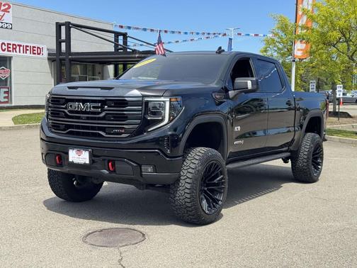 Onyx Black 2022 GMC Sierra 1500 AT4